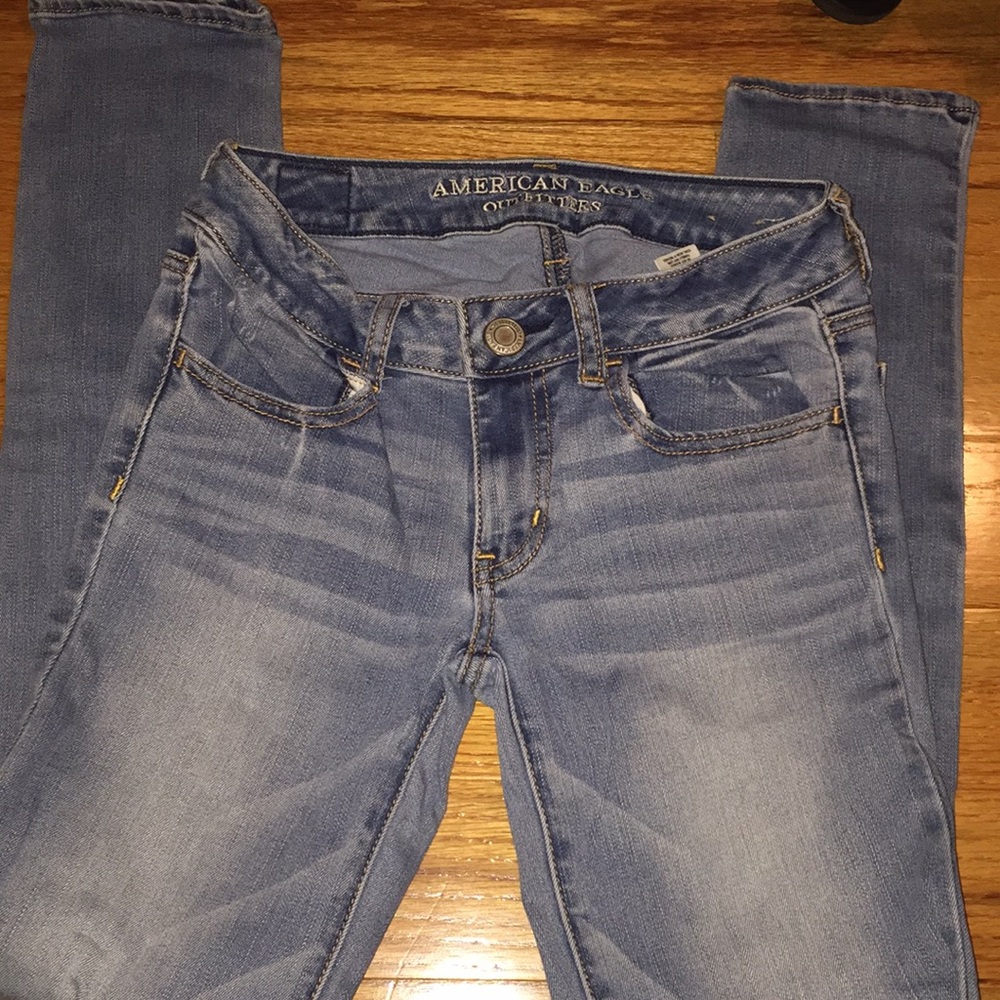 Light wash american jeggings size 00